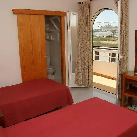Hostal Talamanca 2* Talamanca